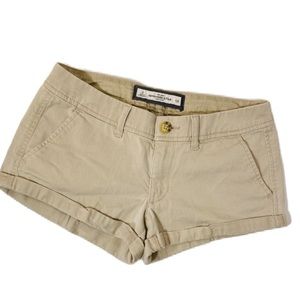 Abercrombie and Fitch Womens Khaki shorts size 0 (w25)